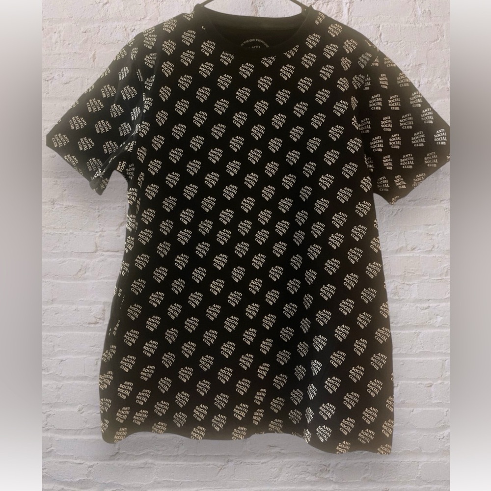 Anti Social Social Social Club Sz Medium All Over Black Assc Tee NWOT